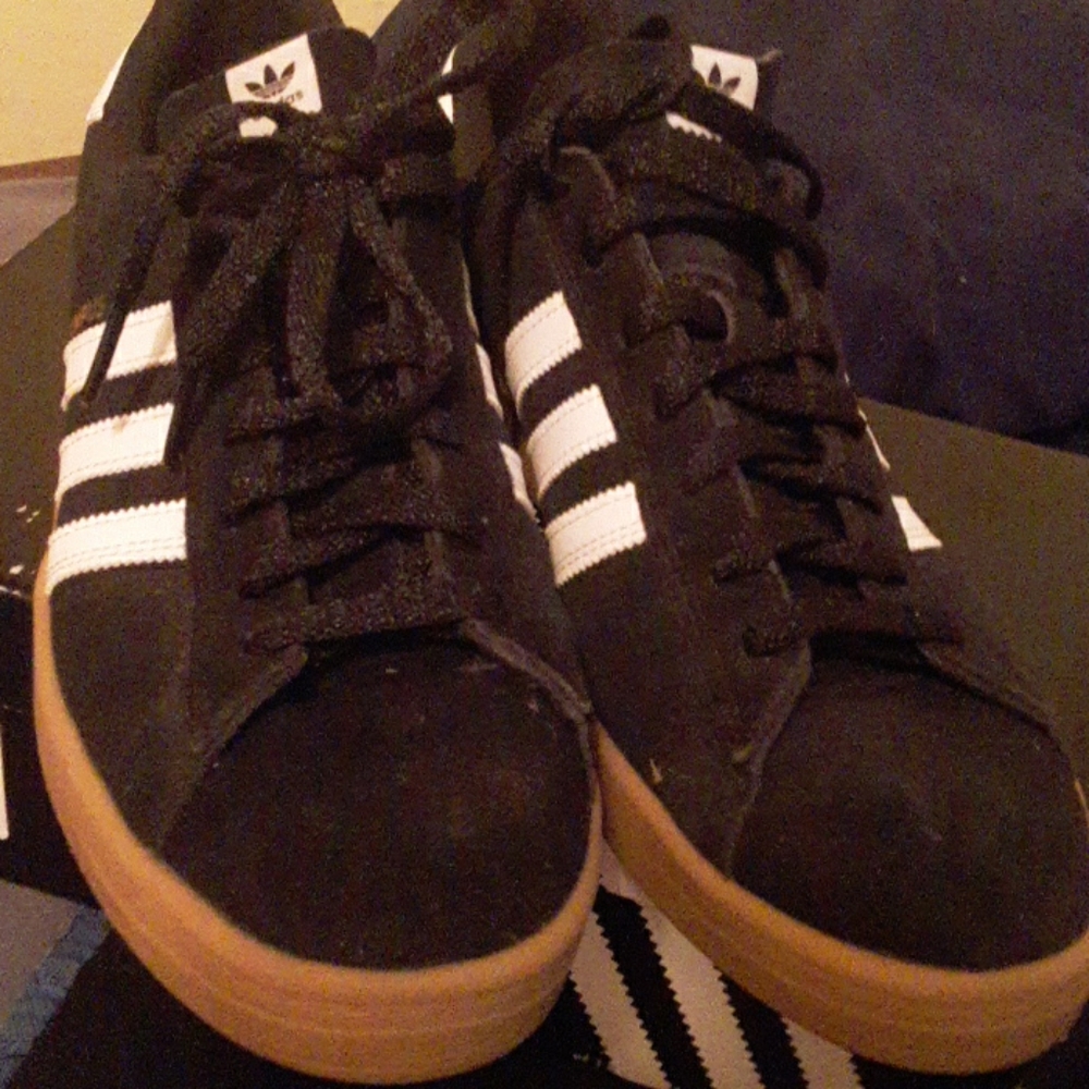 Shoes - Picture 2 of 2